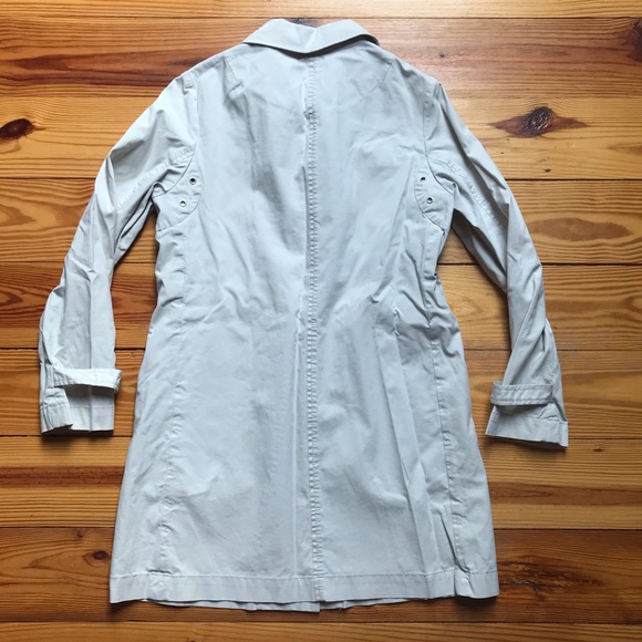 Banana Republic Beige Trenchcoat, EUC, S/P - Picture 13 of 13